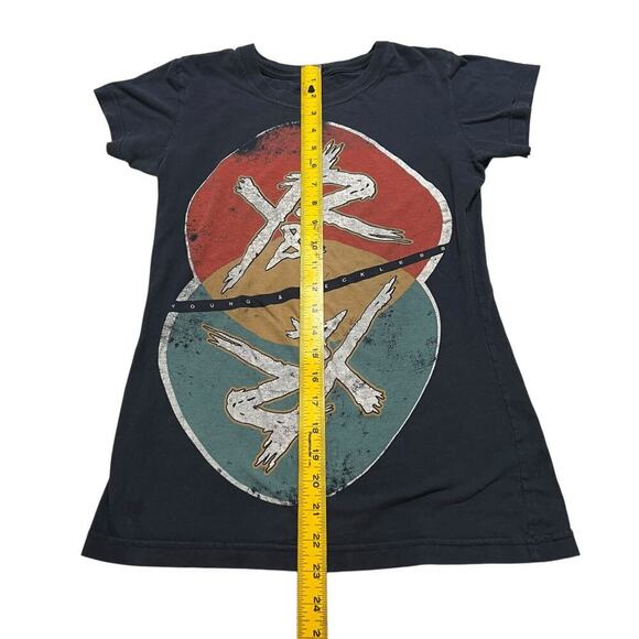 Young and Reckless Women’s Large Logo Print Graphic T-Shirt Tee - size S - Picture 3 of 4